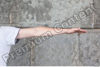 c0018 Young man arm reference 0001